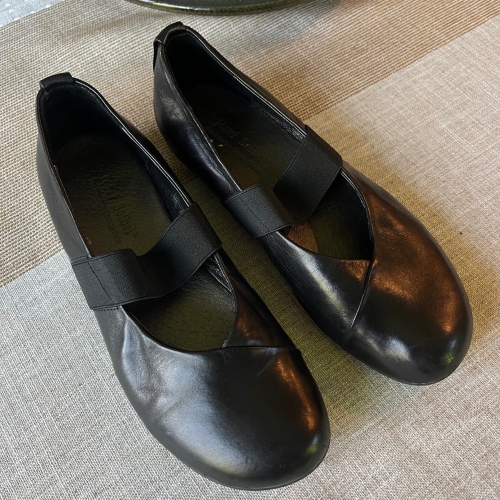 Josef Seibel Black Leather Crossover Elastic Strap Flats EU 40 US 9-9.5